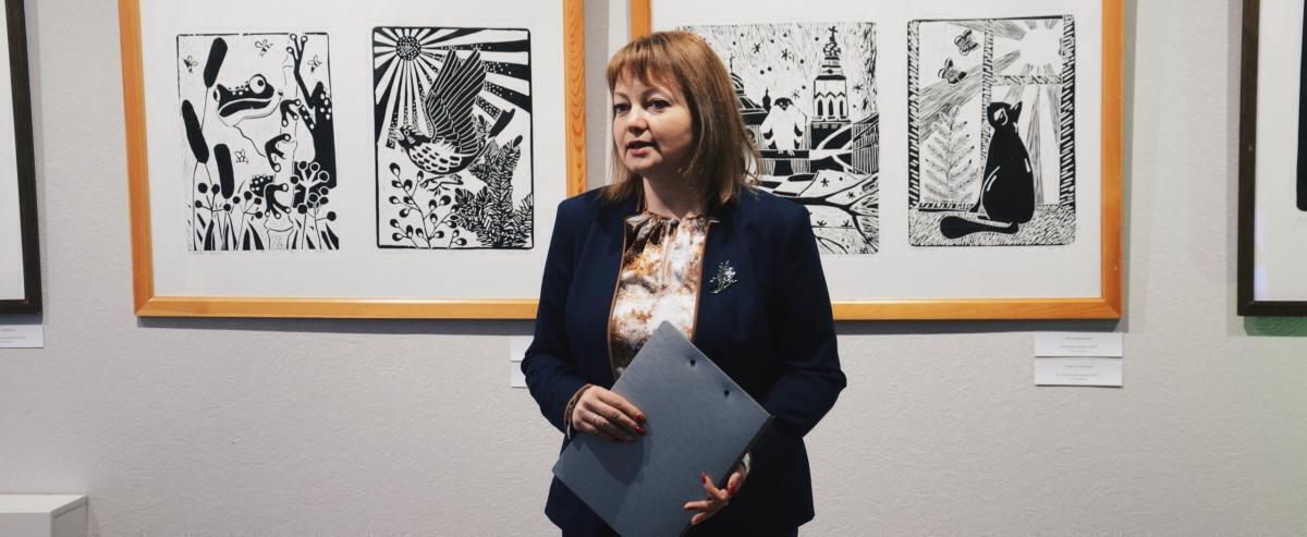 «Женщины меняют Вологду»: директор Вологодской областной картинной галереи Галина Фалалеева